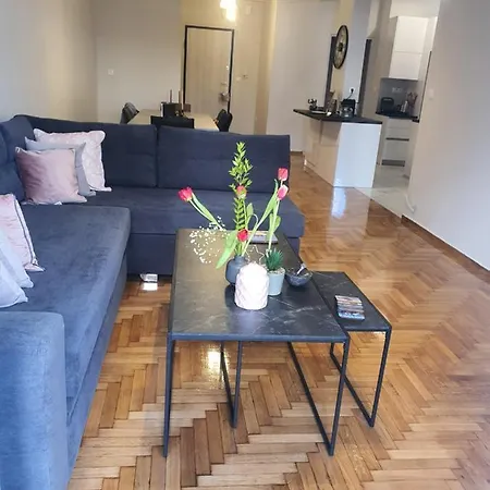 Chez Rafqa Apartment Athens